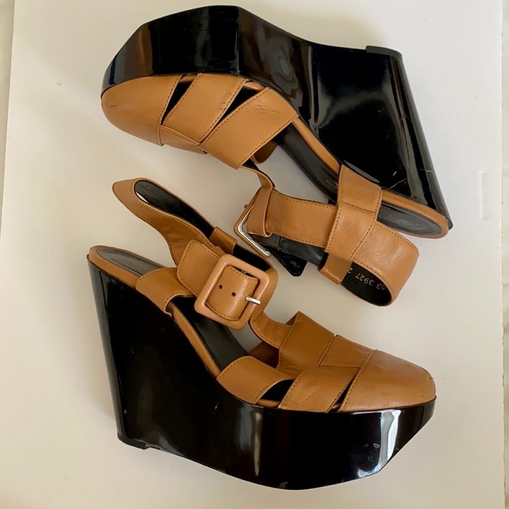 Robert Clergerie Black and Tan Wedge